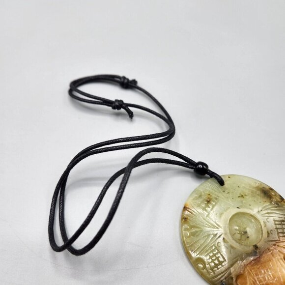 Carved Jade Amulet Stone Pendant Carved Chinese Characters Round Circle - Picture 9 of 9